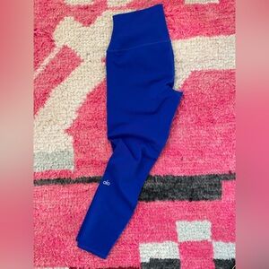 ALO Yoga 7/8 Blue Leggings